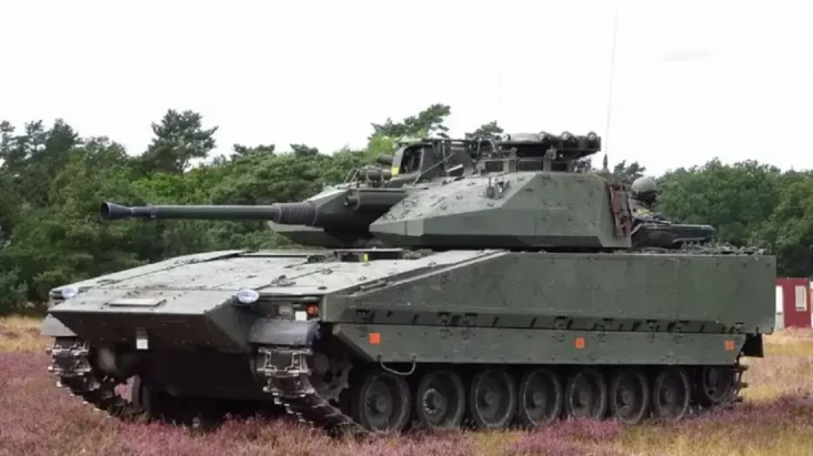 Spesifikasi CV90, Kendaraan...
