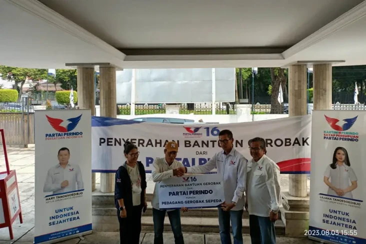 Dapat Gerobak UMKM Perindo,...