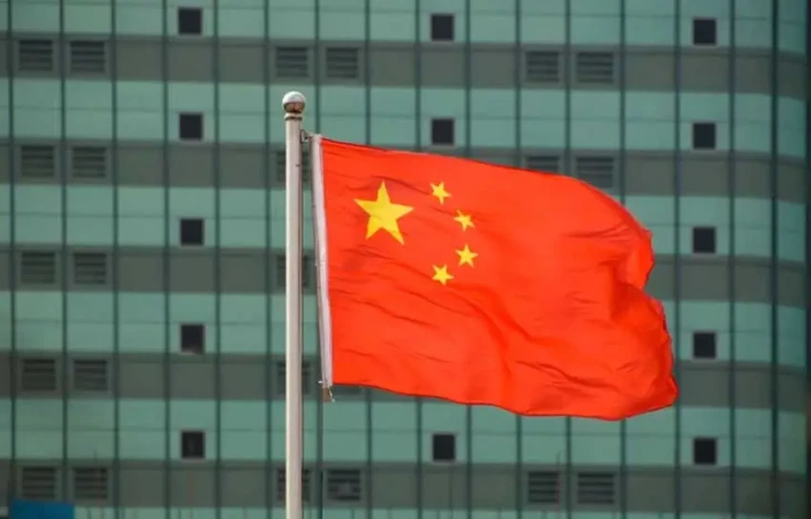 China Berencana Batasi...