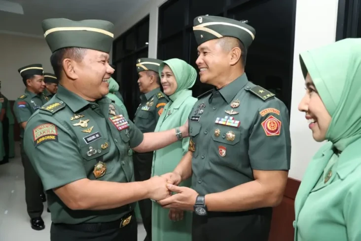 Jenderal Dudung Terima...