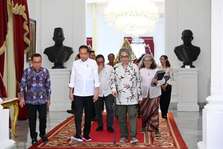 Jelaskan Tarian Nusantara...