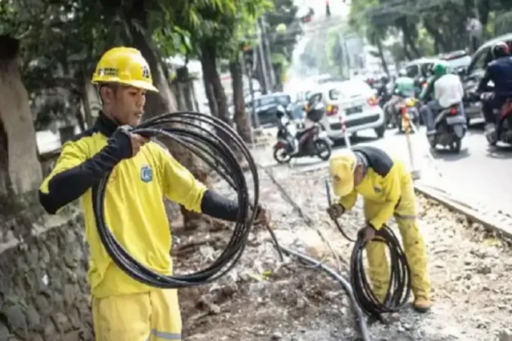 Relokasi Kabel Semrawut...