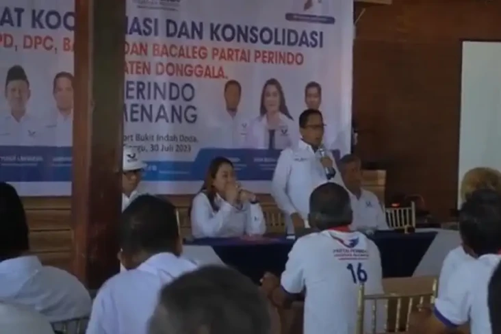 Konsolidasikan Seluruh...