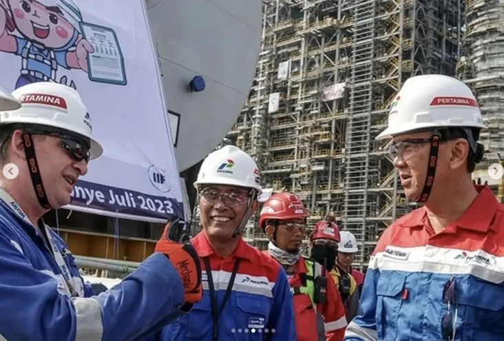 Gaji Ahok Disebut Tembus...