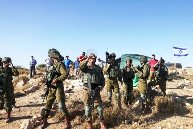 Menteri Israel Serukan...