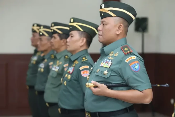 14 Pati TNI AD Naik...