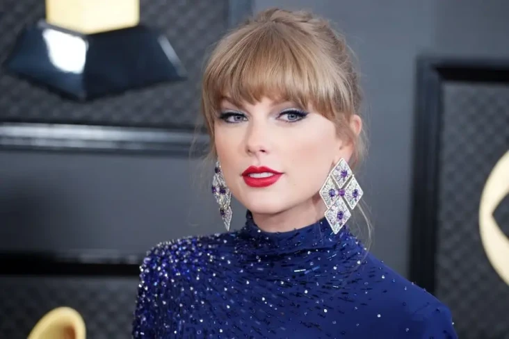 7 Artis Hollywood Ini...