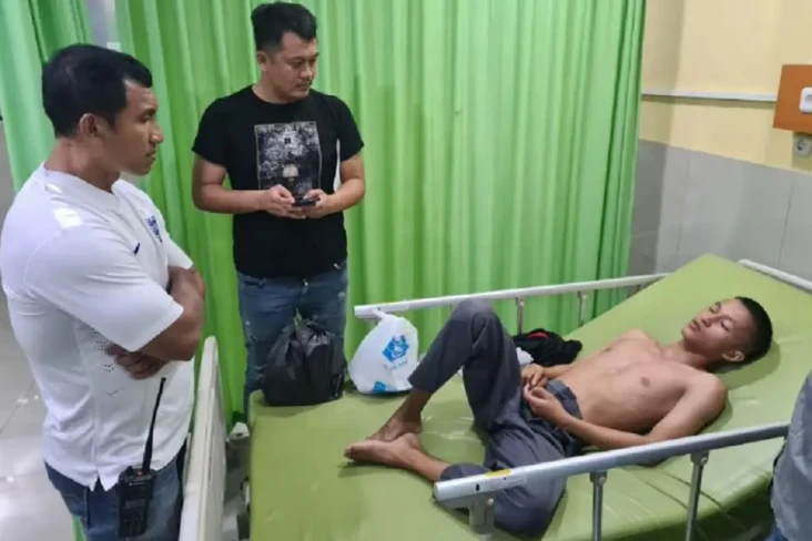 Viral Mahasiswa Baru...