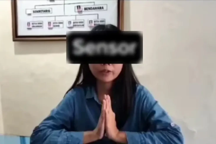 Ditinggal Pria Kenalan...