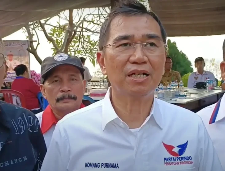 Targetkan 2 Kursi di...