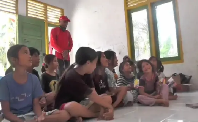 Gara-gara Jalan Rusak...