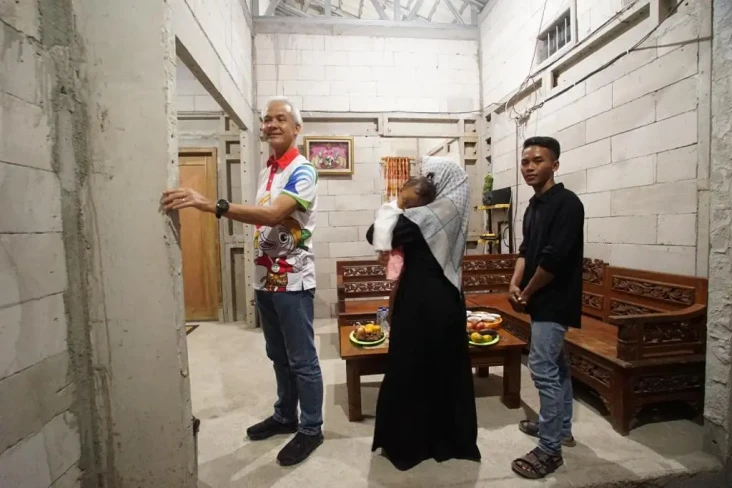 Rumahnya Diinapi Ganjar...