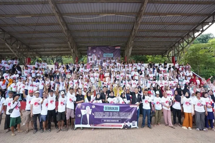 Relawan Sosialisasikan...
