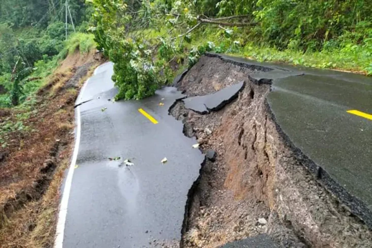 Banjir Terjang Halmahera...