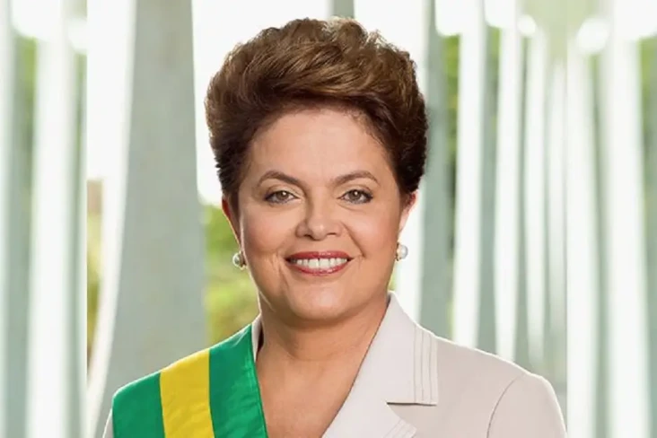 Profil Dilma Rousseff,...