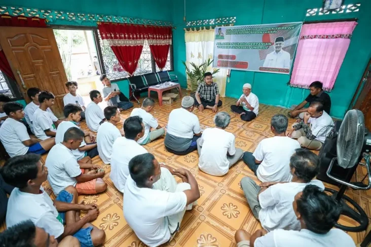 Wong Kito Ganjar Gelar...