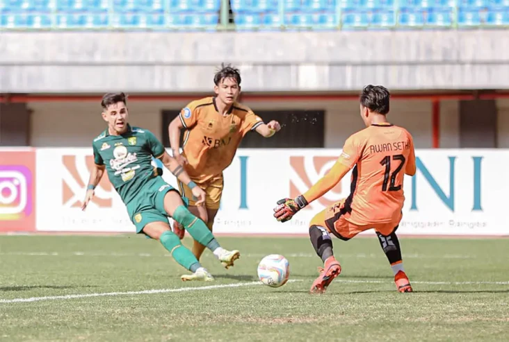 Hasil Liga 1: Persebaya...