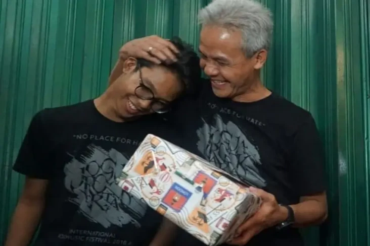 Ketika Alam Balas Postingan...