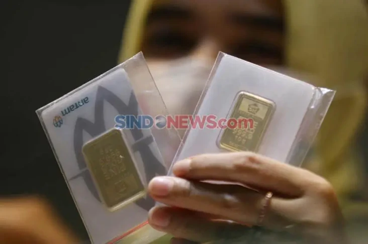 Harga Emas Antam Hari...