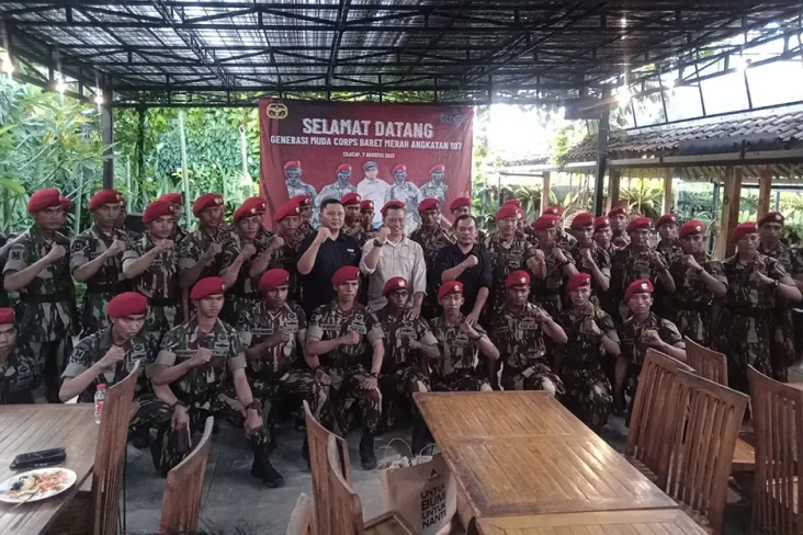 Keren! 213 Prajurit...