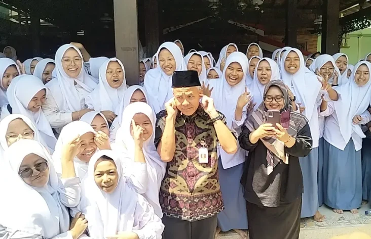 Momen Ganjar Diteriaki...