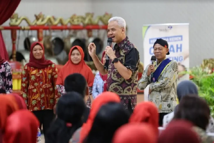 Ganjar Bangga Dedikasi...