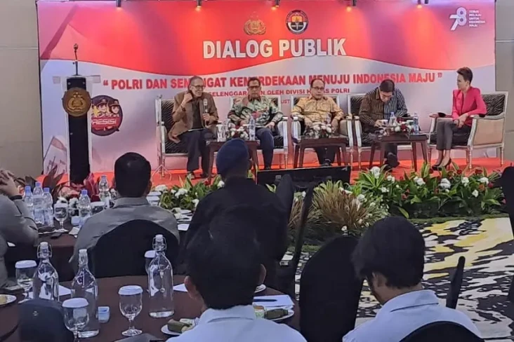 Anhar Gonggong Pesan...