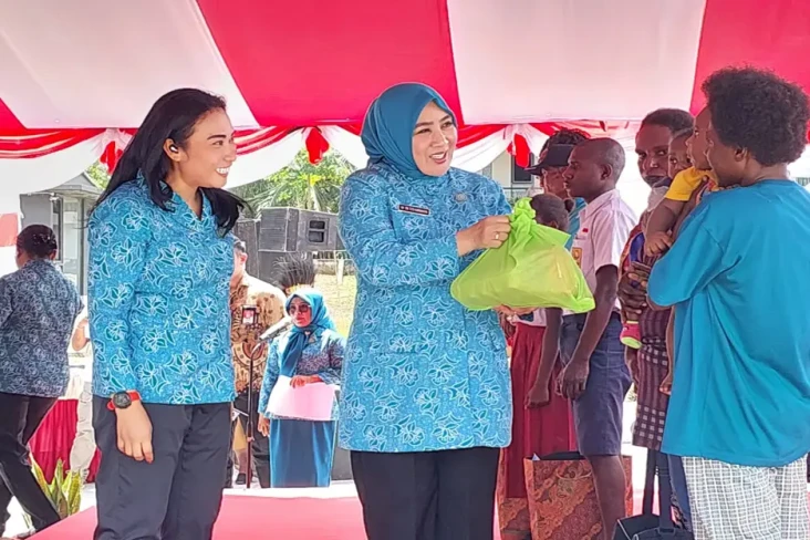 PKK Berkontribusi dalam...