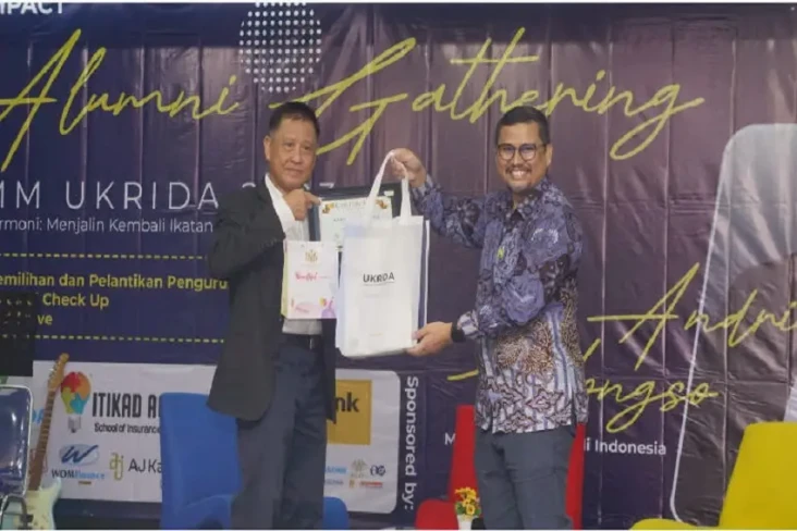 Alumni Punya Peran Penting...