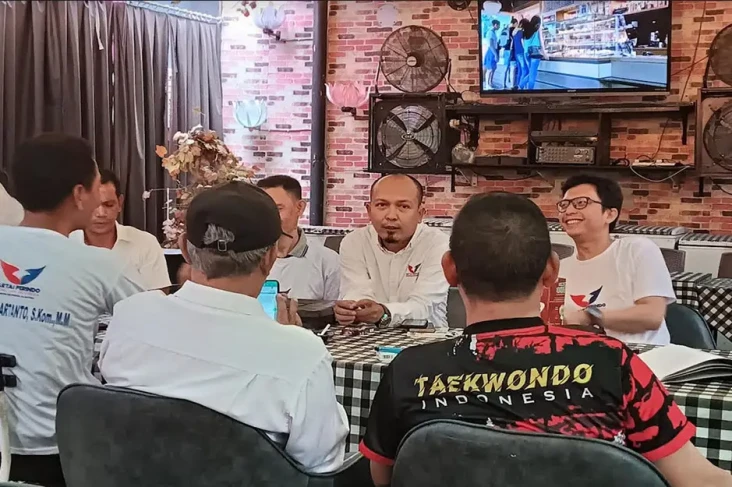 Ketua Pengkot Taekwondo...