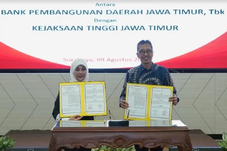 Tangani Persoalan Hukum,...