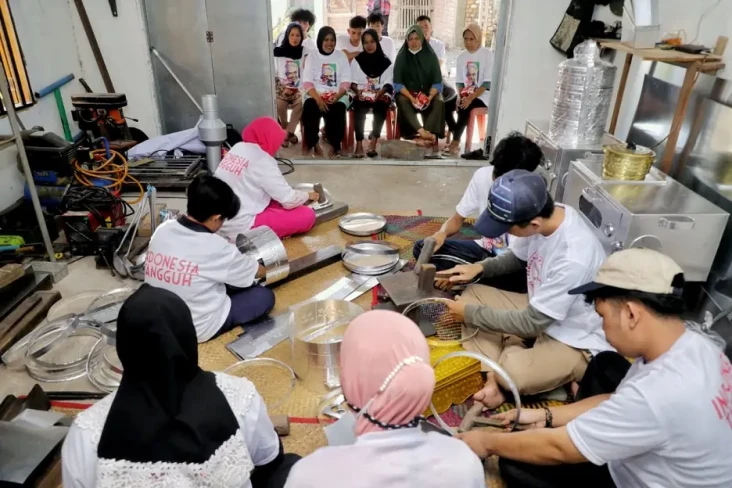Bantu UMKM, Pemuda Ganjar...