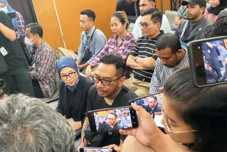 Hadiri Sidang Mario...