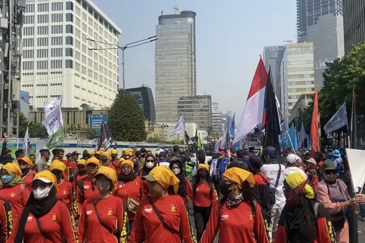 Penampakan Massa Buruh...