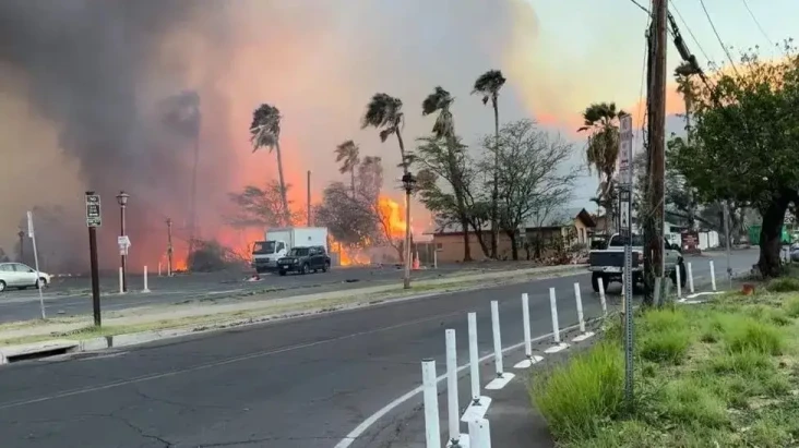 Kebakaran Hawaii Tewaskan...