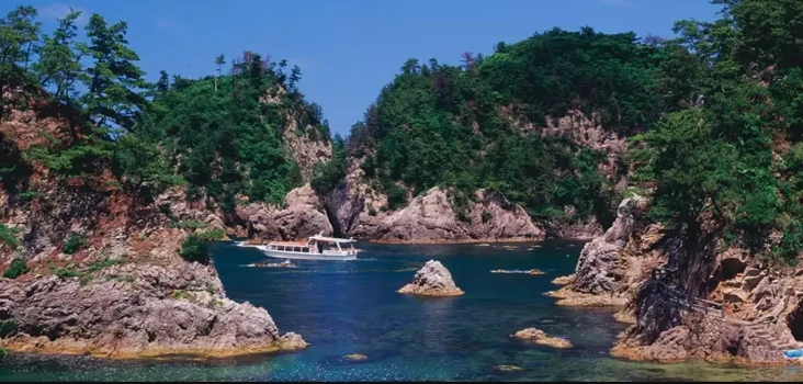 5 Fakta Unik Pulau Sanin,...