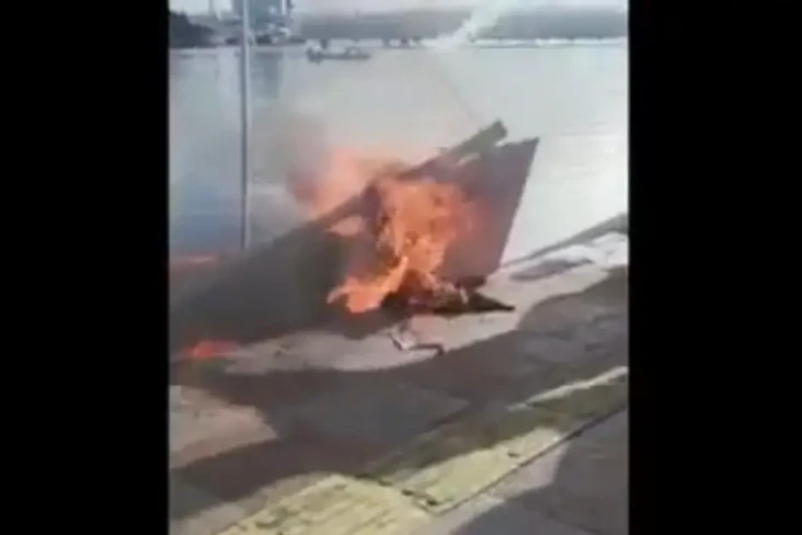 Bentrok Pedagang Ikan...