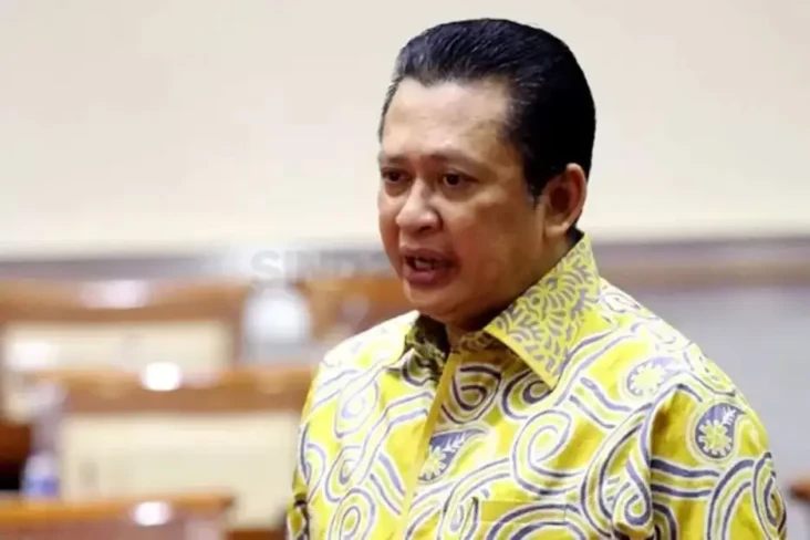 Amendemen UUD 1945 Akan...