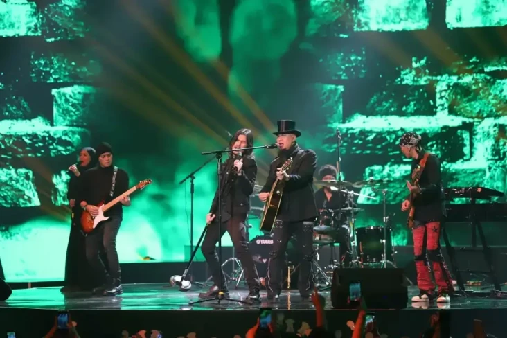 Konser Dewa 19 All Stars...
