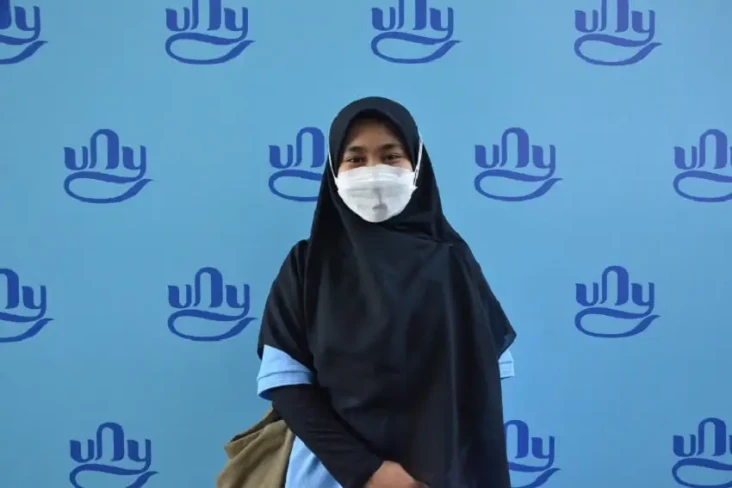 Bukan Mahasiswa Biasa,...