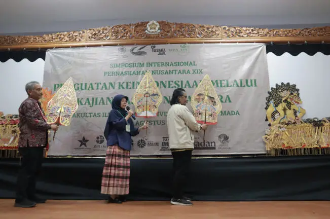 Digelar di FIB UGM,...