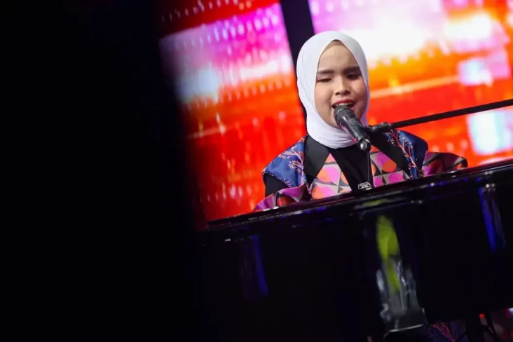 Putri Ariani Jadi Bintang...