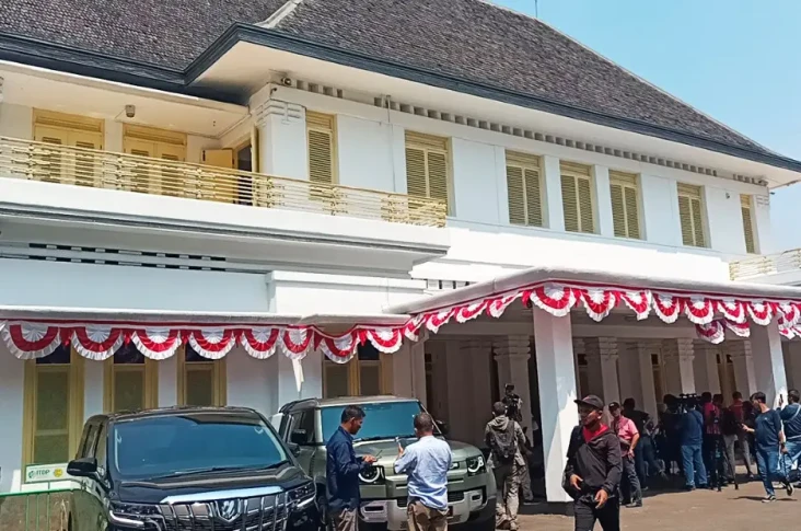 Sejarawan Tak Permasalahkan...