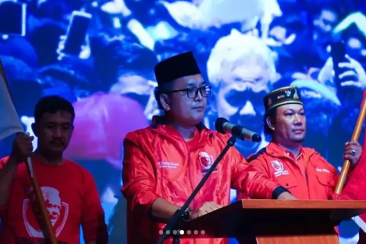 Golkar dan PAN Dukung...