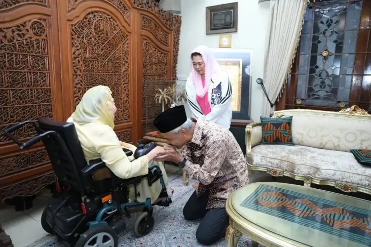 Yenny Wahid Siap Bahas...