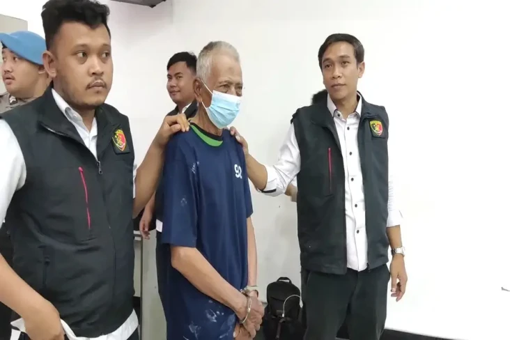 Birahi, Kakek 72 Tahun...