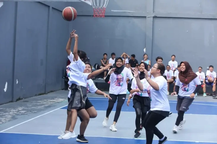 Gelar Fun Basket, Cara...