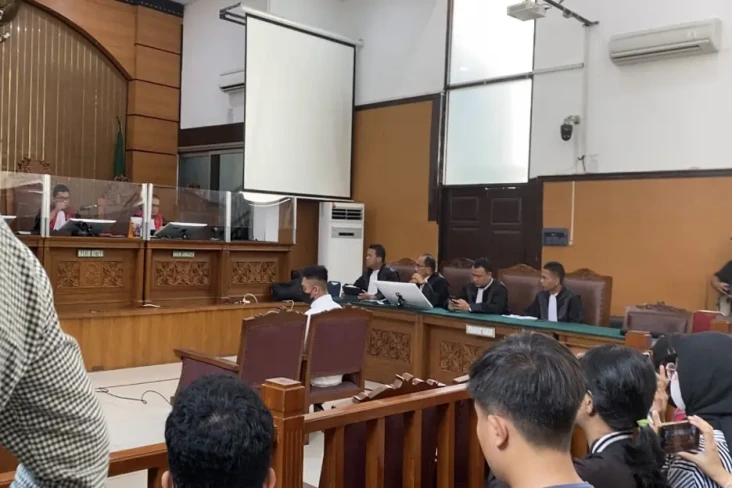 Tak Mampu Bayar Restitusi,...