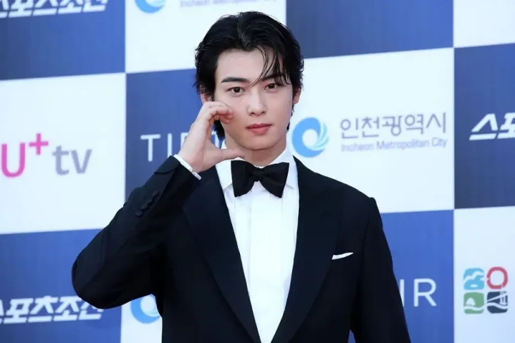 5 Artis Korea Ini Awalnya...