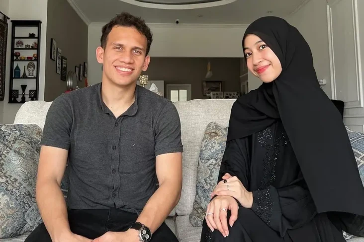 Umi Pipik Minta Adiba...